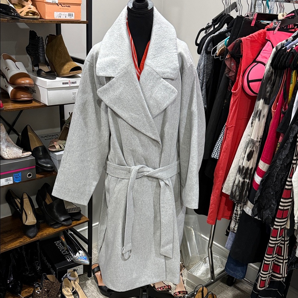 Stylish Gray Belted Winter Coat 3XL PTP 28”